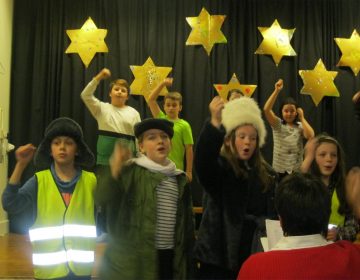Christmas Show  Photographs From P7.