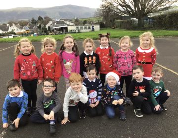 All the children enjoyed showing off their Christmas jumpers for our Santa Run today.