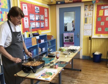 Patricia from LMC Northern Ireland, demonstrated to Primary Seven how to cook a delicious chilli beef pasta. Everyone got a chance to sample it afterwards!